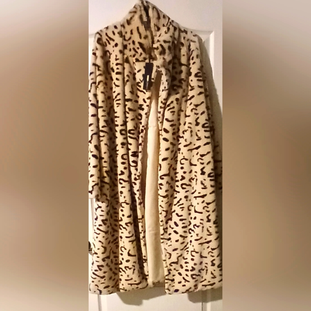 🔥 Cheetah 🐆 PRINT Vegan Fur Trench🔥